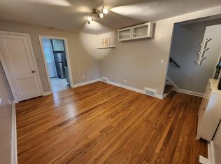 38 Bina Ave, Windsor, CT 06095