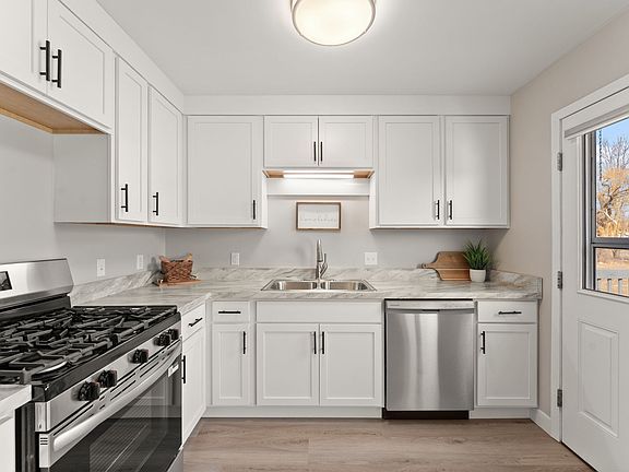 4th image of 17583 Marion Dr