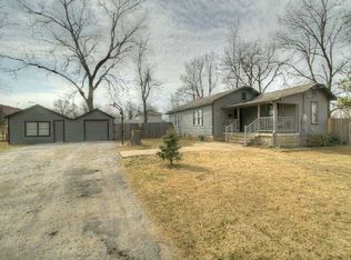 801 S Park St, Sapulpa, OK 74066