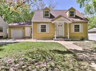 1311 Garden Ln, Champaign, IL