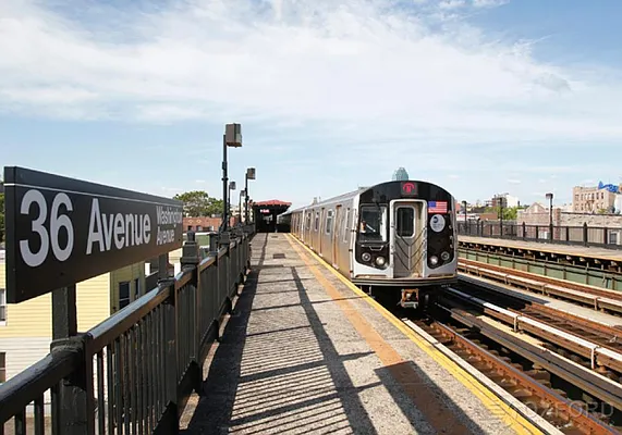 Rented by Oxford Property Group | media 29