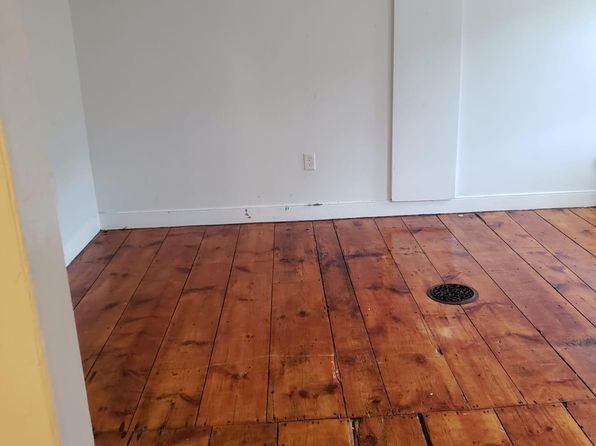 211 Milford Rd