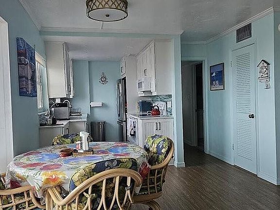 4th image of 1255 Tarpon Center Dr APT 304