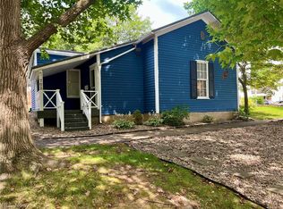 702 6th St, Marietta, OH