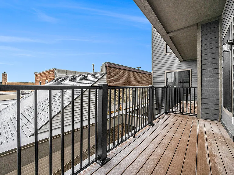 137 E Main Ave — Photo 25