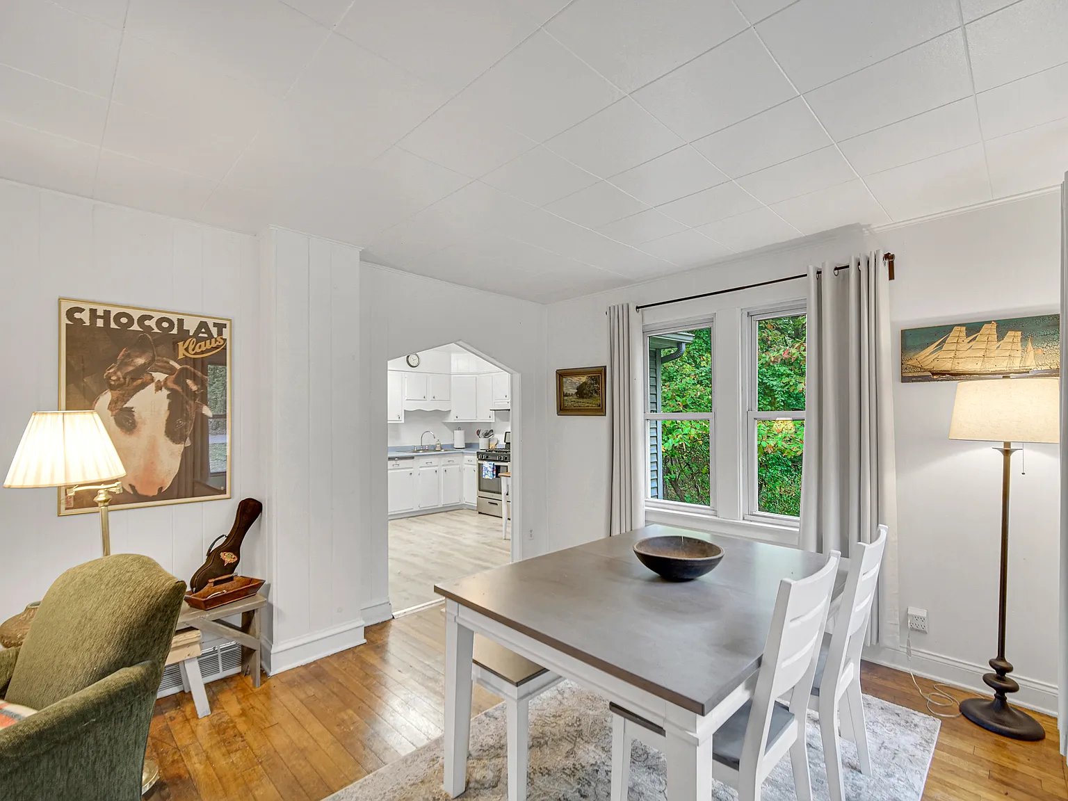 3 bed, $3,000 — Photo 2