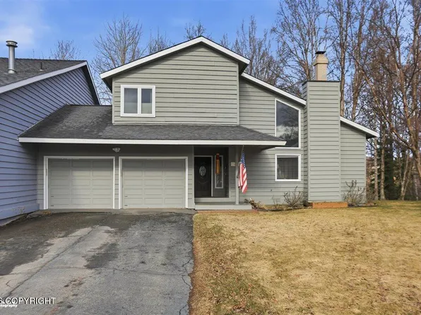 3268 Sleeping Lady Ln, Anchorage, AK 99515