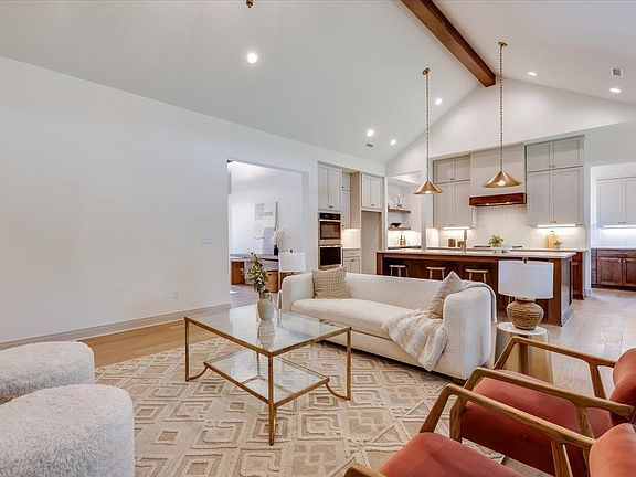 4th image of 14280 Oakwood