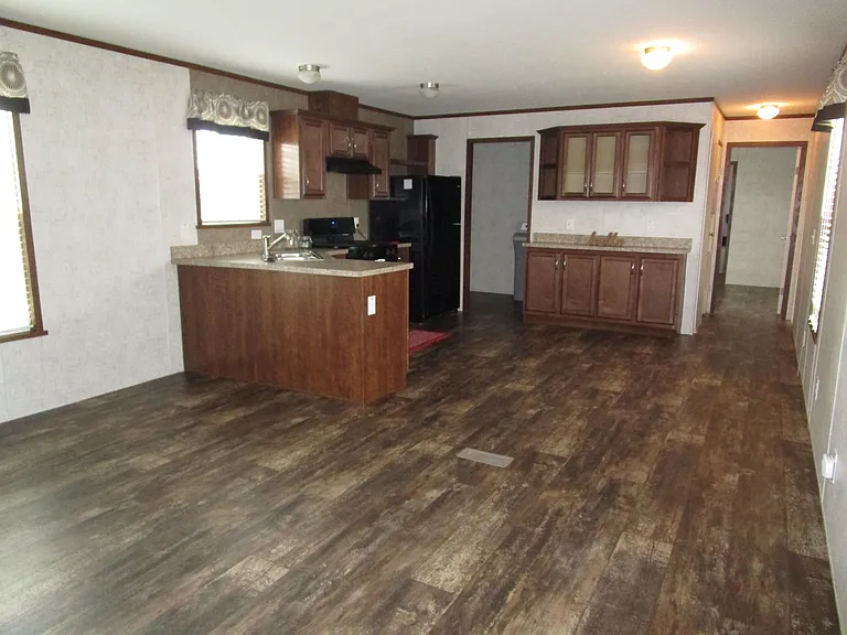 Mason Manor — Photo 18
