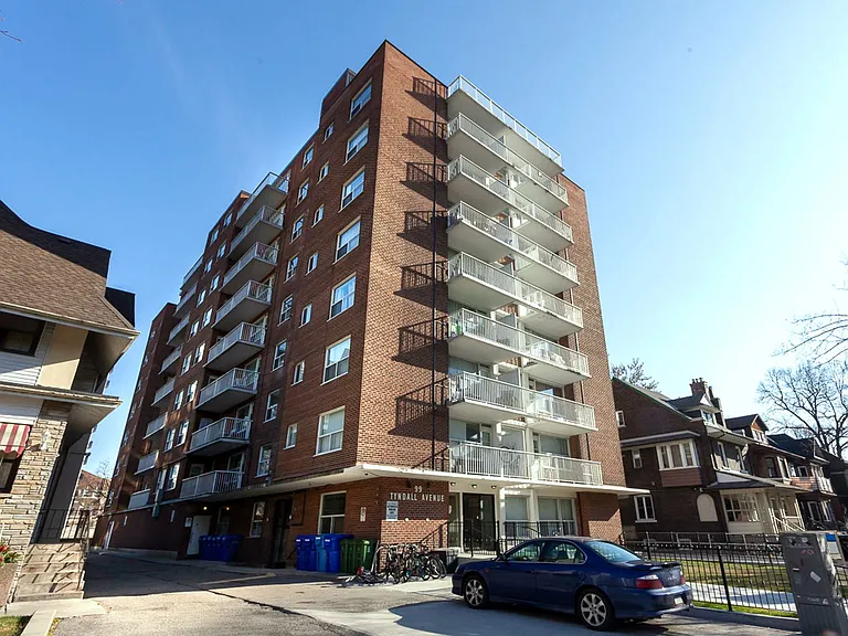 99 Tyndall Ave — Photo 25
