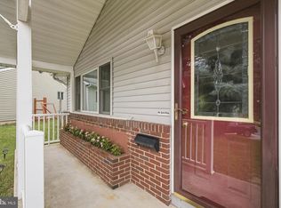 208 Devon Ct, Linthicum, MD 21090