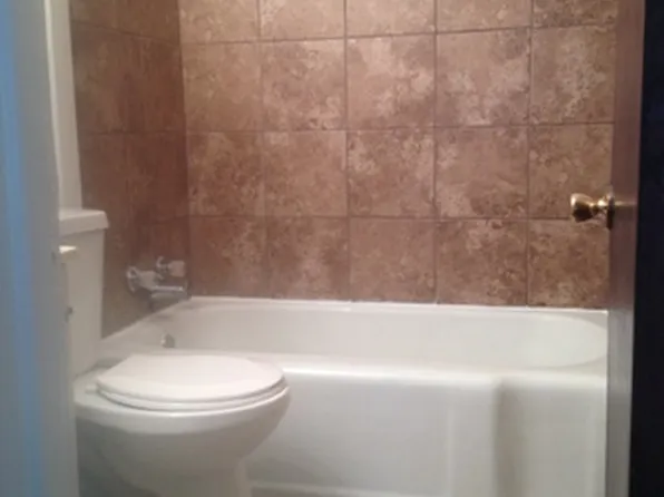 1413 N 33rd St, Lincoln, NE 68503