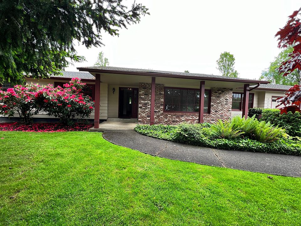 Covered Front Porch