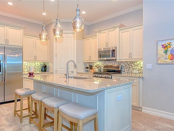 3rd image of 6778 Canwick Cove Cir