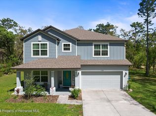 17488 Nutcracker Rd, Weeki Wachee, FL 34614