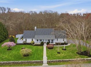 9 Austin Ln, Little Compton, RI 02837