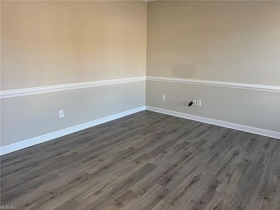 4th image of 4808 Pilgrims Cir