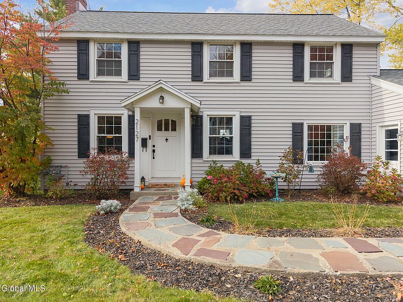 2nd image of 2127 McClellan Street