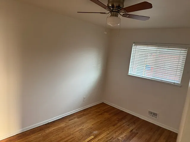 1537 S Ash St — Photo 7