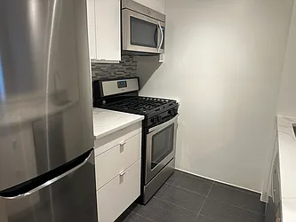 Rented by Horowitz Real Estate