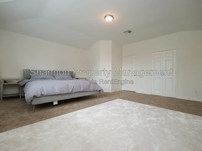 1203 Lavender Shade Ct — Photo 35