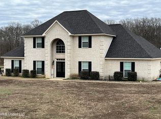 4056 N Fogg Rd, Nesbit, MS 38651