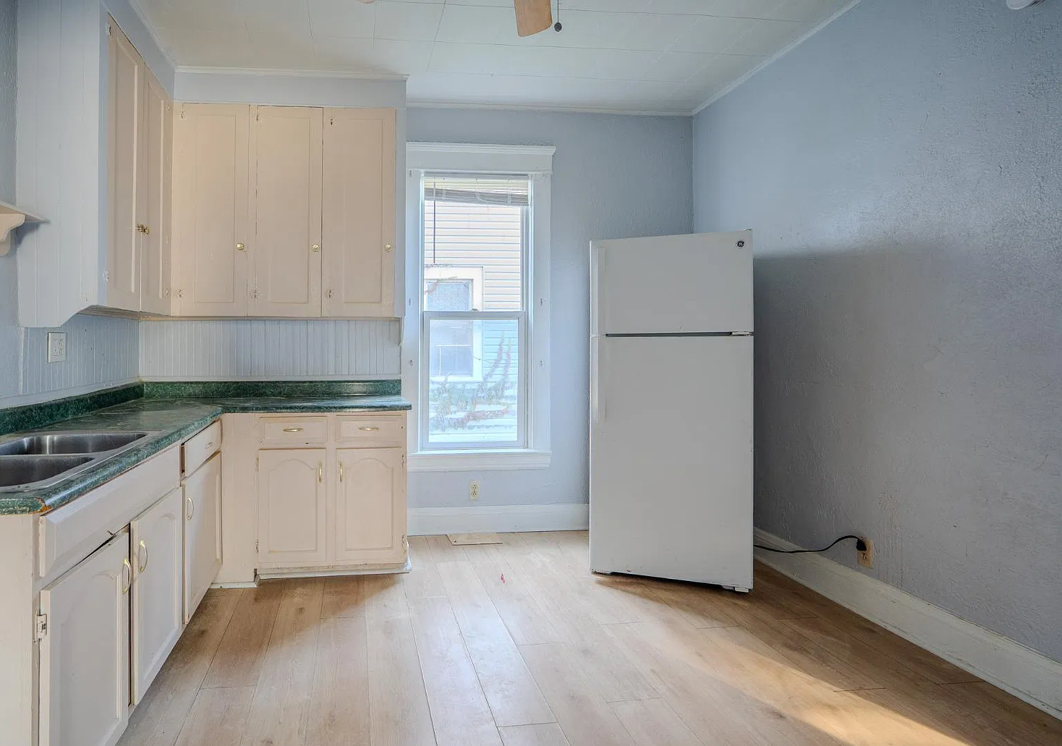 504 Washington Ave - 1 — Photo 1