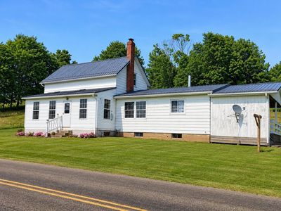10050 Pipesville Rd, Gambier, OH, 43022