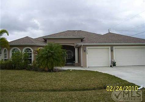 1st image of 1269 SW Malaga Ave