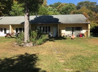 15 Chestnut Ridge Rd, Mahopac, NY 10541