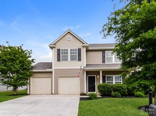 6910 Nellore St, Greensboro, NC 27405