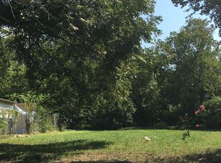 1028 E Hattie St, Fort Worth, TX 76104
