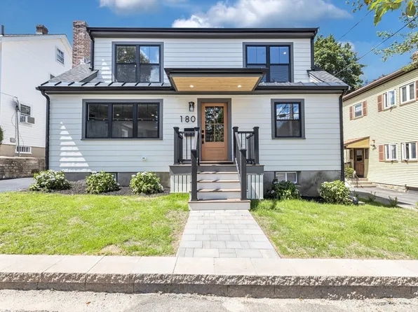 180 Dent St, West Roxbury, MA 02132