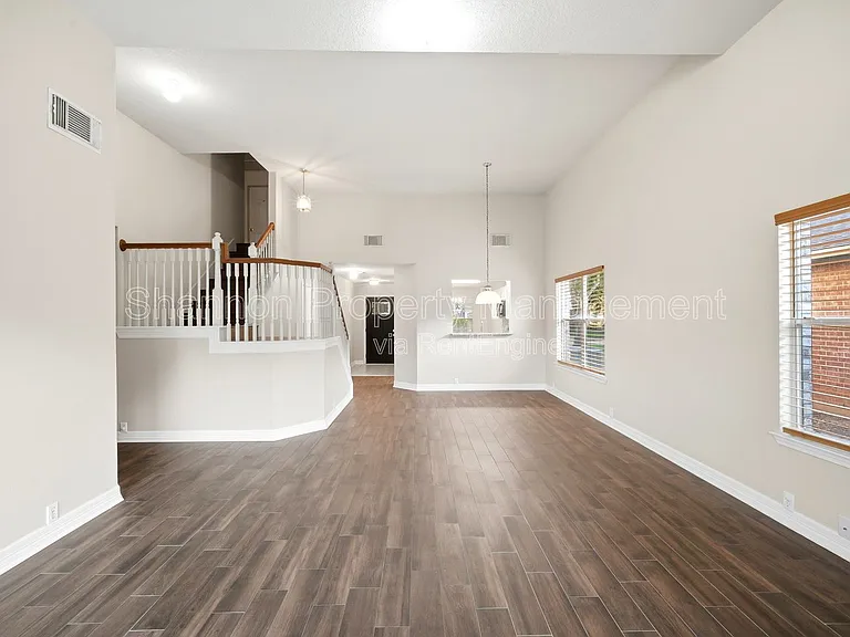 19722 Eagle Canyon Way — Photo 10
