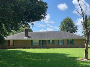 325 Berdine St, Ville Platte, LA 70586
