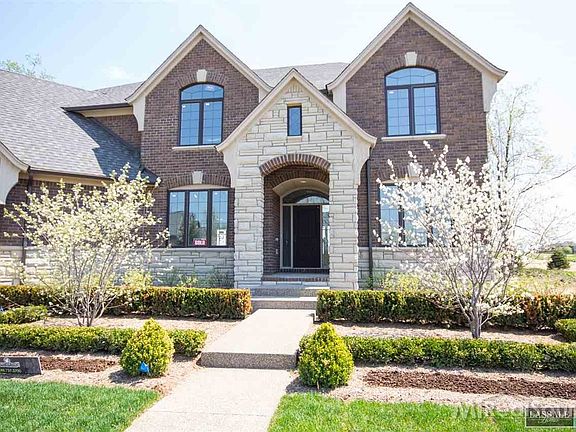 4th image of 62622 Pond Dr