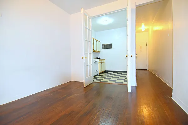 Rented by Manhattan Spaces | media 22