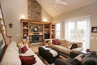 3rd image of 16054 Indian Valley St