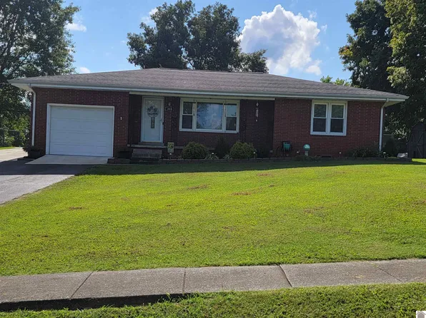 300 Walnut Dr, Kuttawa, KY 42055