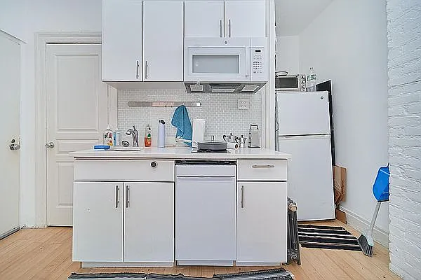 Rented by Living New York | media 4