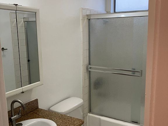 3rd image of 11707 Kiowa Ave #4