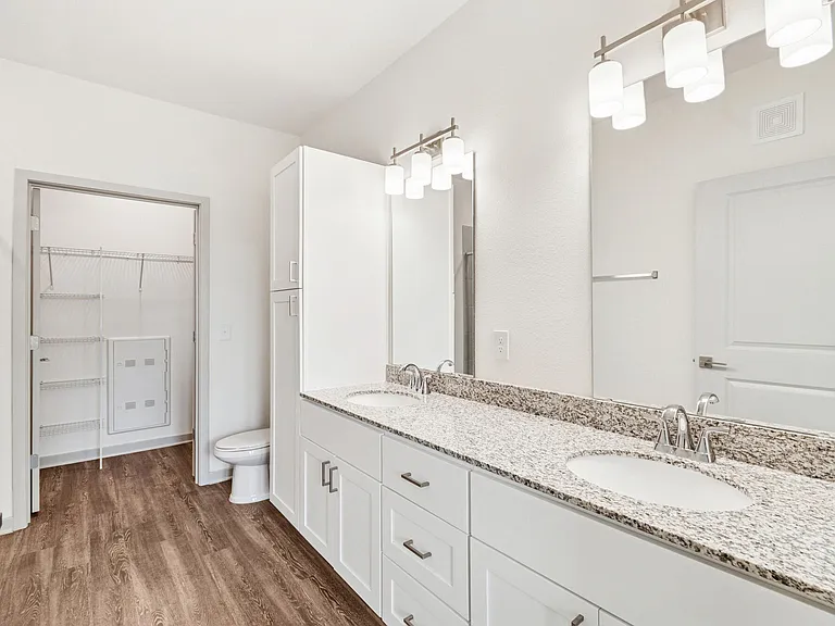Alera at Hunters Glen — Photo 65