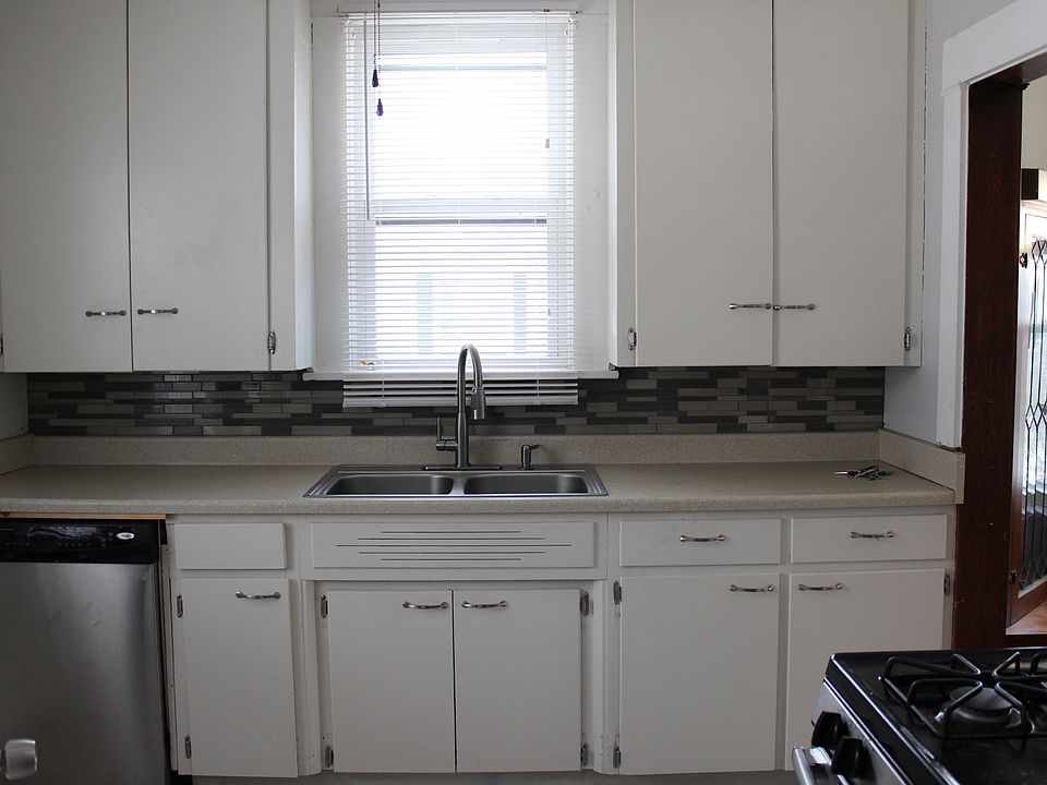 1st image of 1345 Marlowe Ave