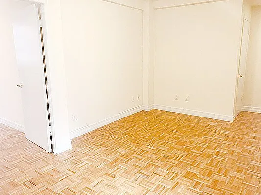 Rented by AJ Clarke | media 7