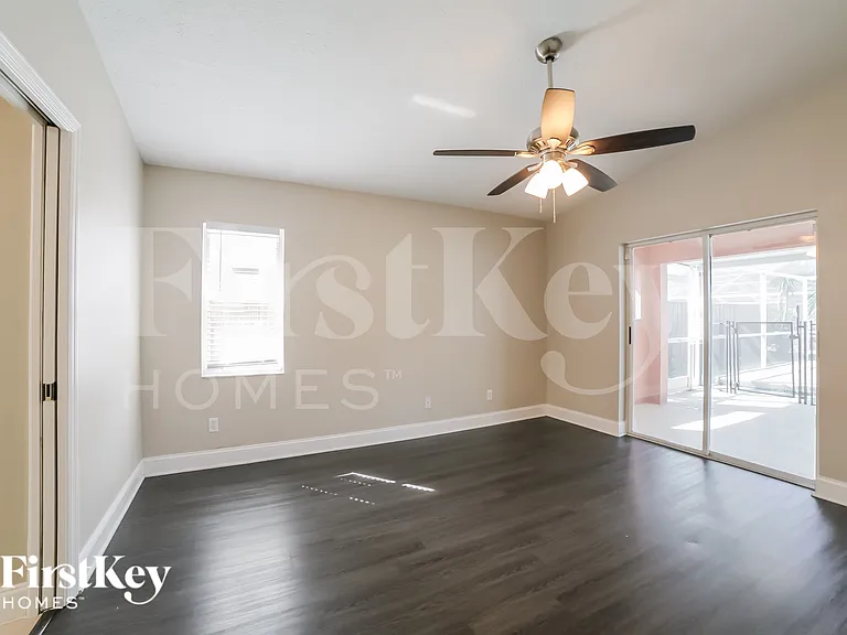 9812 Cristina Dr — Photo 8