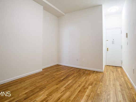 5th image of 2306 A C Powell Blvd APT 1B