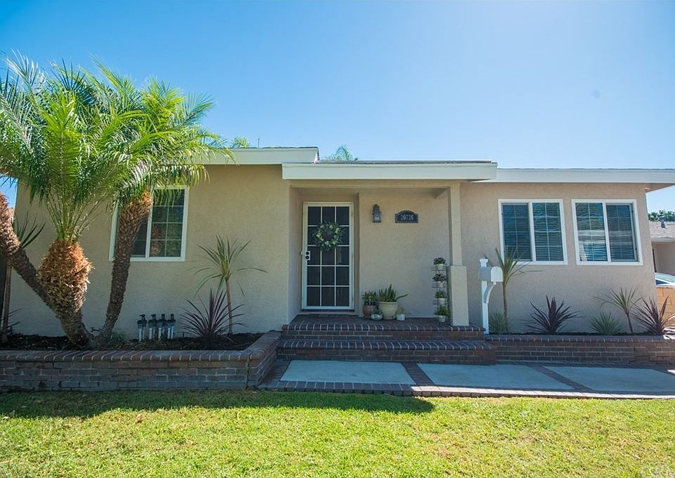 1st image of 20726 Wilder Ave