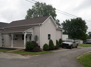 215 E Sycamore St, Westport, IN 47283
