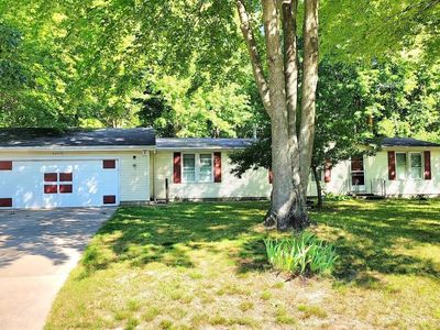2643 E Ridgewood Dr, South Haven, MI, 49090