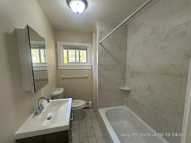 653 Rutherford Ave — Photo 7